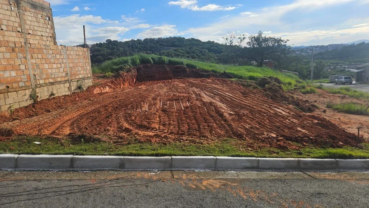Lote em Ibirité,  Bairro Ibituruna 