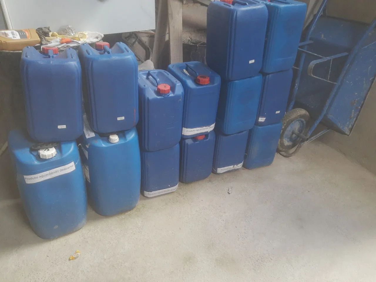 Bombonas de 20 litros e 60 litros