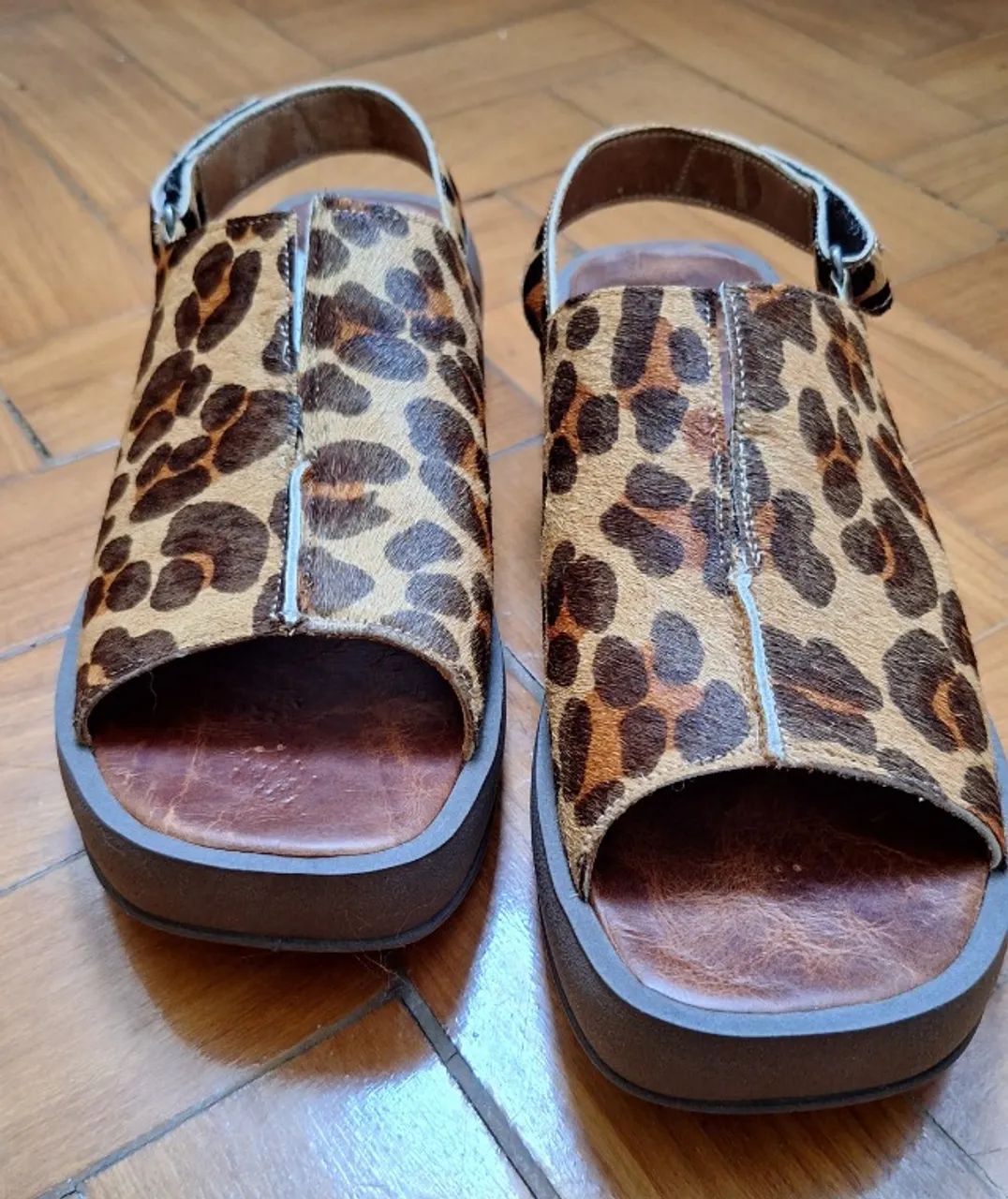 Sandália flatform de couro legítimo Laranja Lima - Foto 2