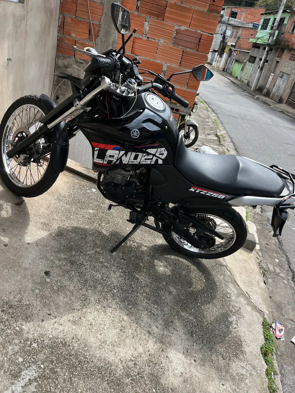 Lander 250 2019/2020.