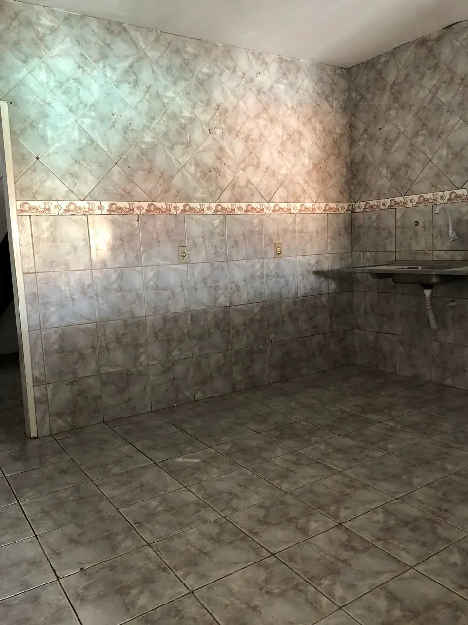 Casa para locação- Cristo Redentor 
