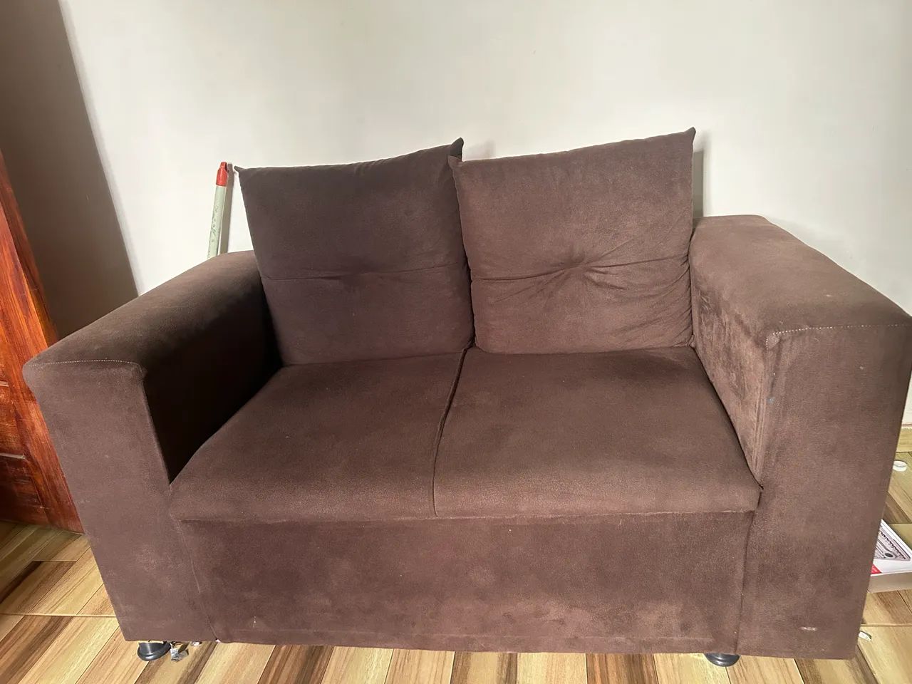 Sofá 500,0 sem menos