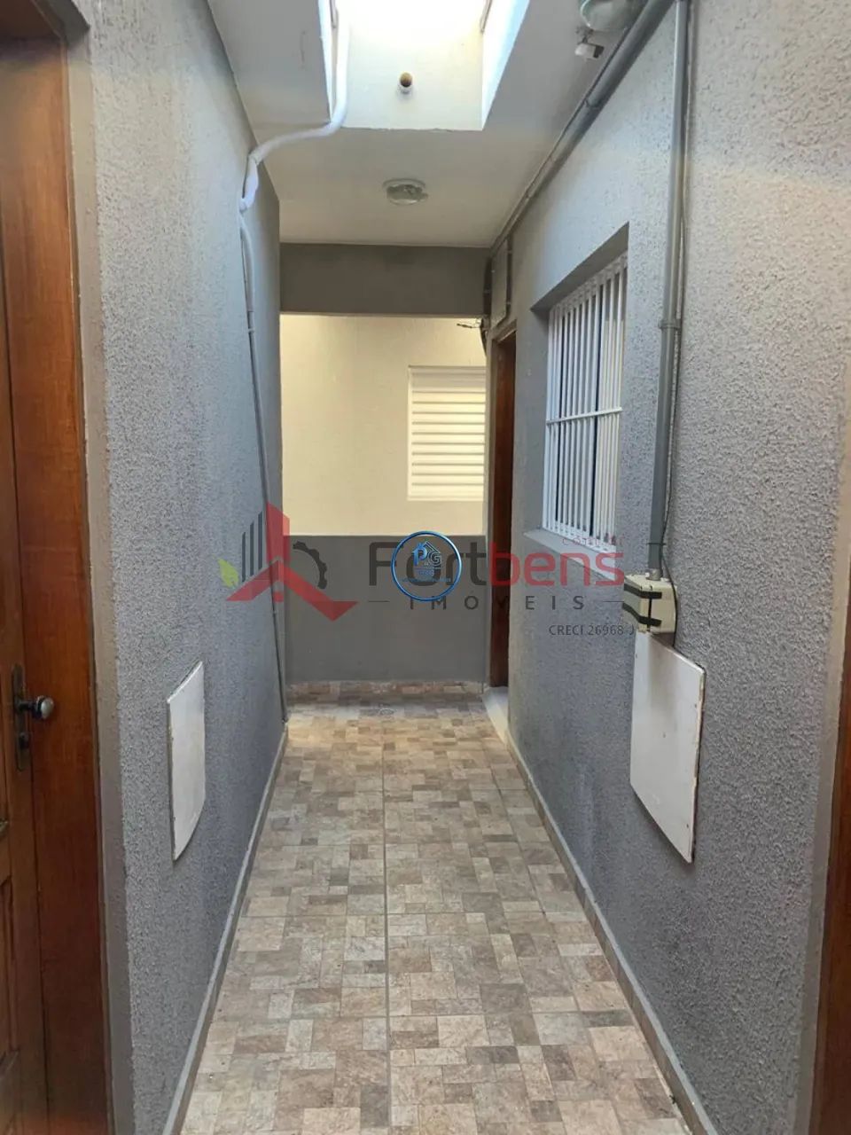 Sala Comercial Para Alugar no bairro Centro em Francisco Morato