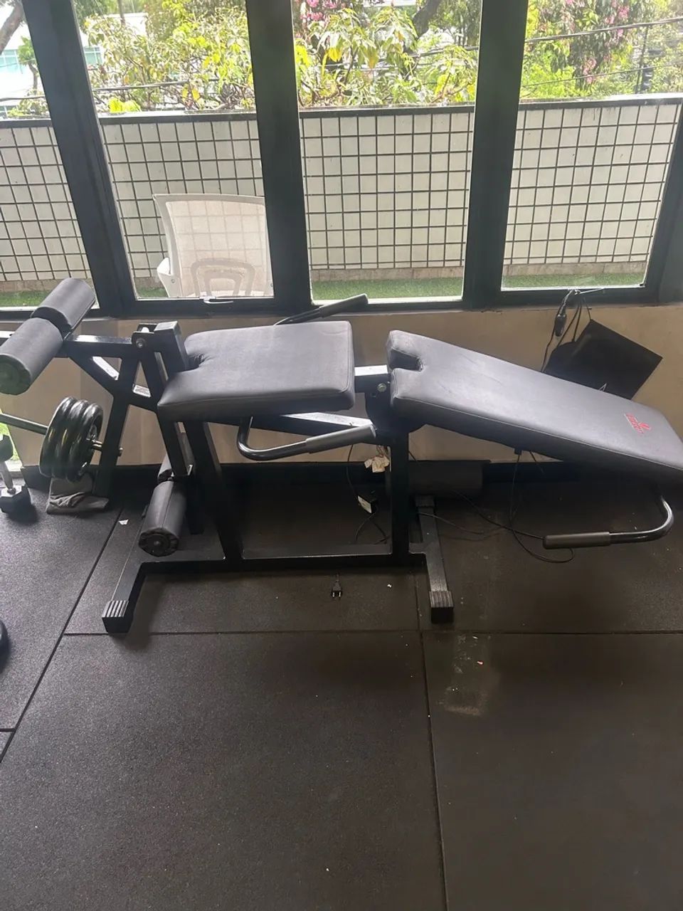Cadeira Flexora e extensora