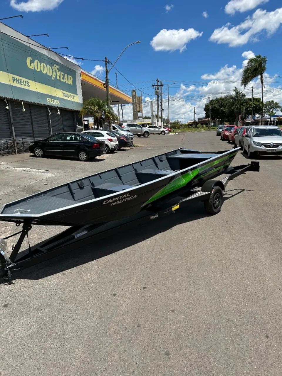 Barco Soldado Construção Sólida com Ótima Presença na Água - A partir de 7.990,00