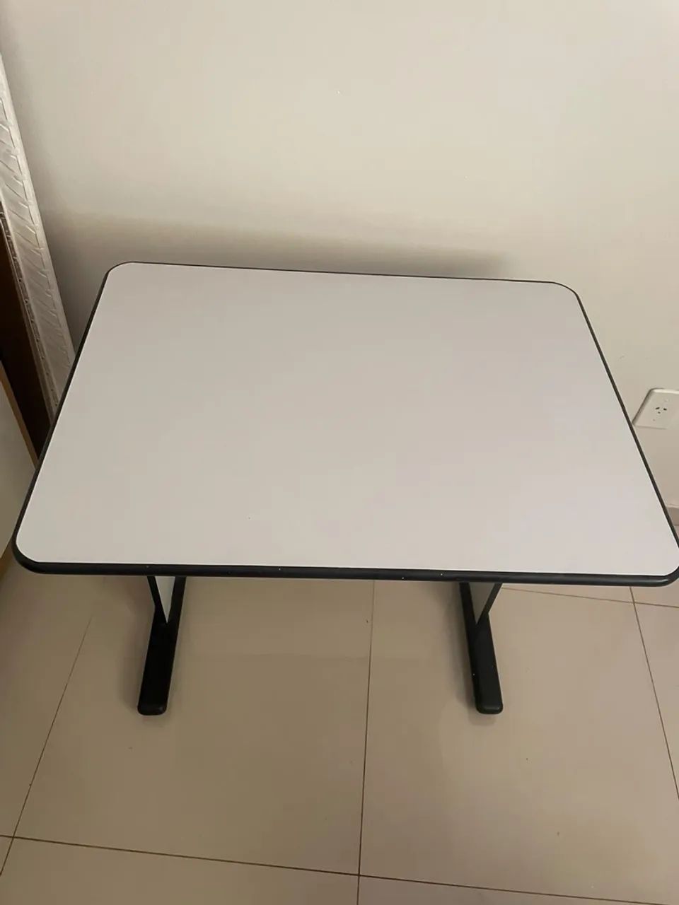 Escrivaninha  - Foto 4