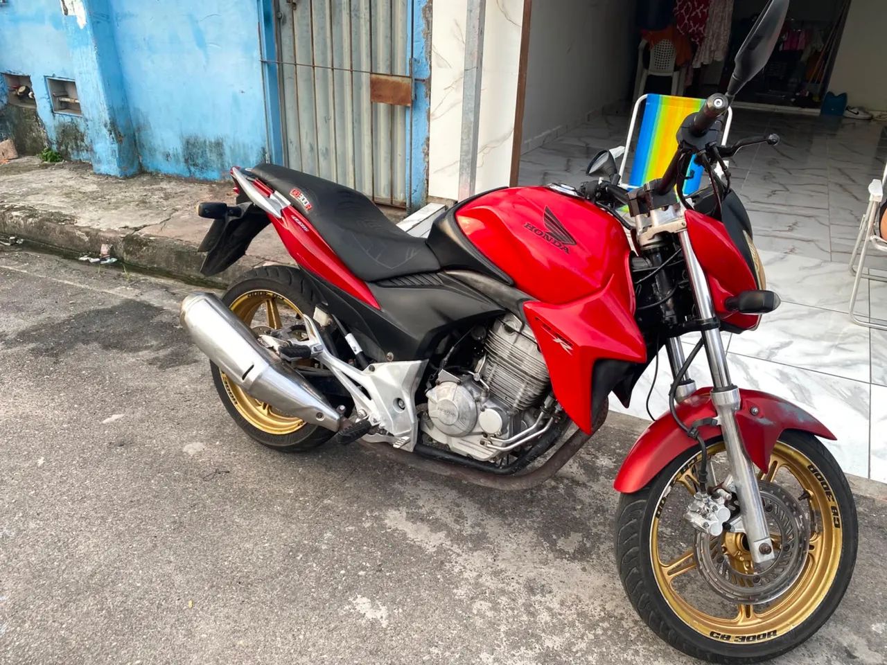 CB 300 - Foto 3