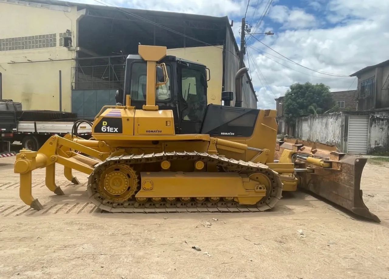 2012 Trator de Esteira Komatsu D61 Ex - Foto 4