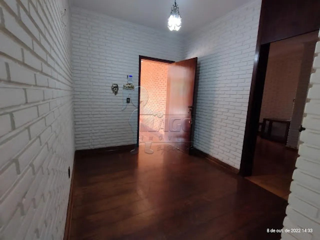 Casa térrea de 943m² com 04 quartos sendo 01 suíte - Centro Jardinópolis - Foto 5