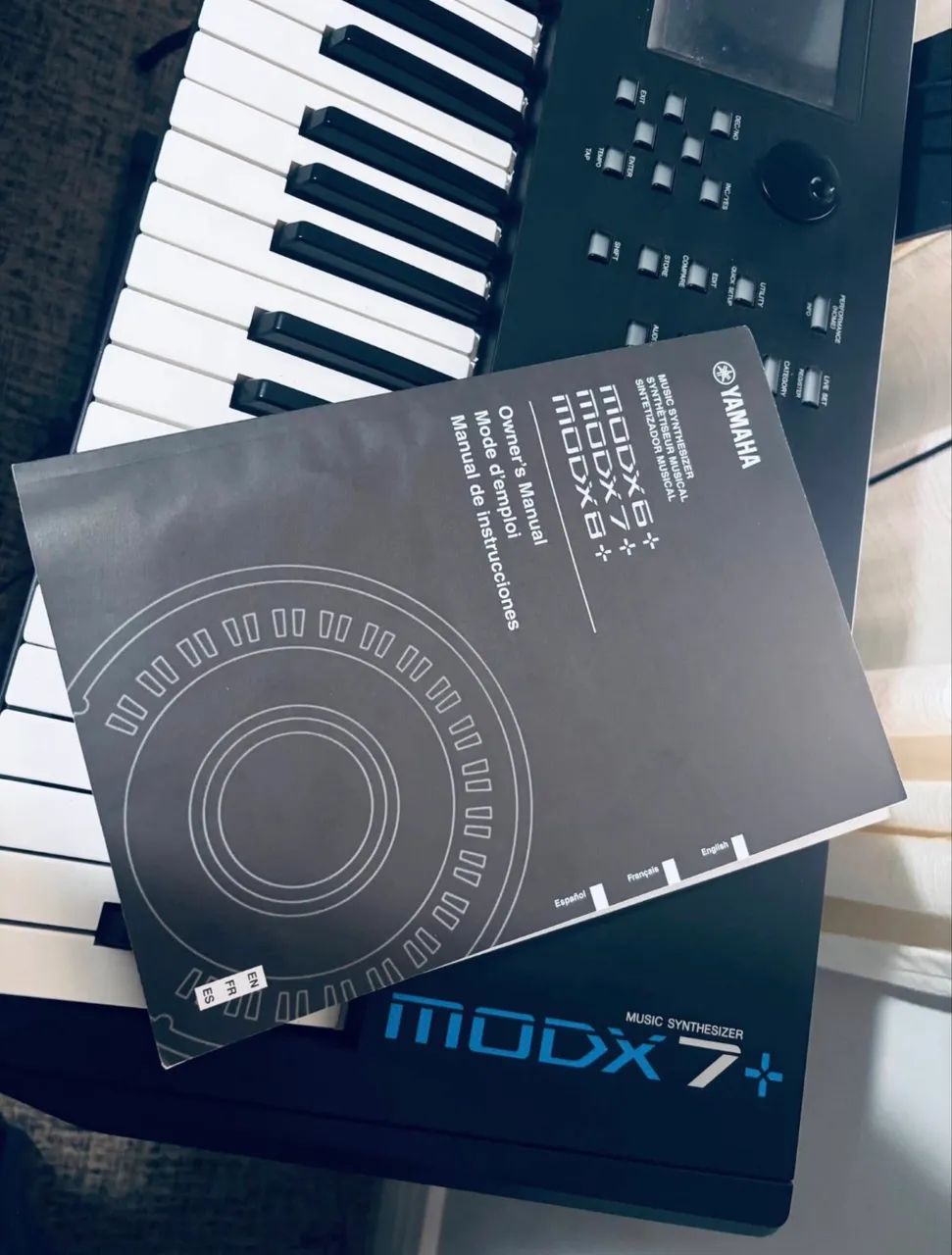 YAMAHA MODX7+  e Hard Case - Foto 2