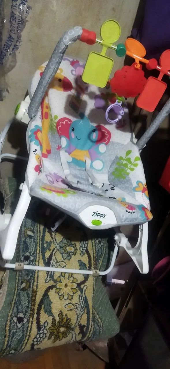 Cadeira balanço com vibração  - Foto 2