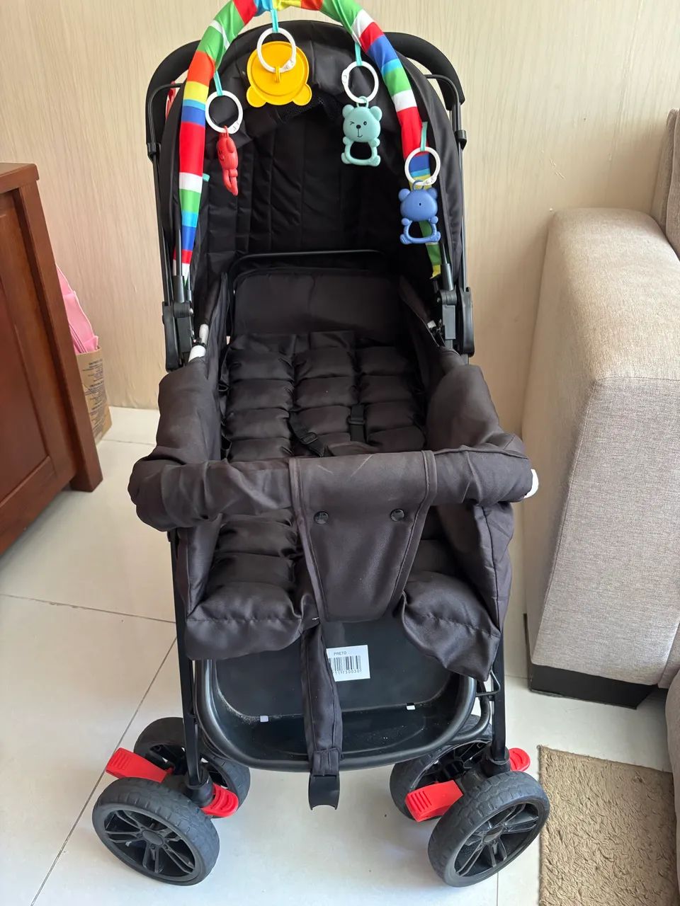 Carrinho de bebê novo 