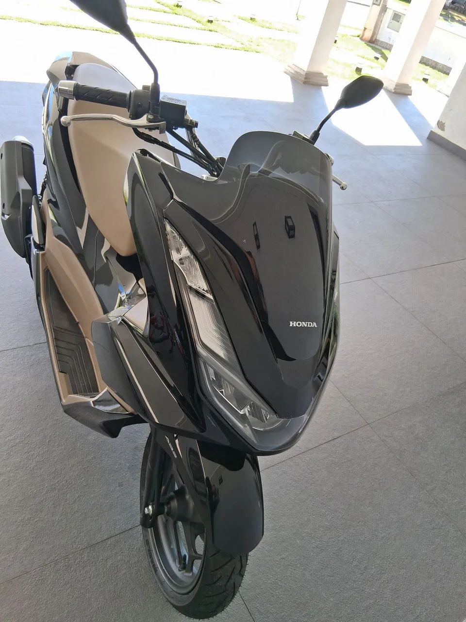 PCX 2026 DLX Com 211 KM - Foto 3