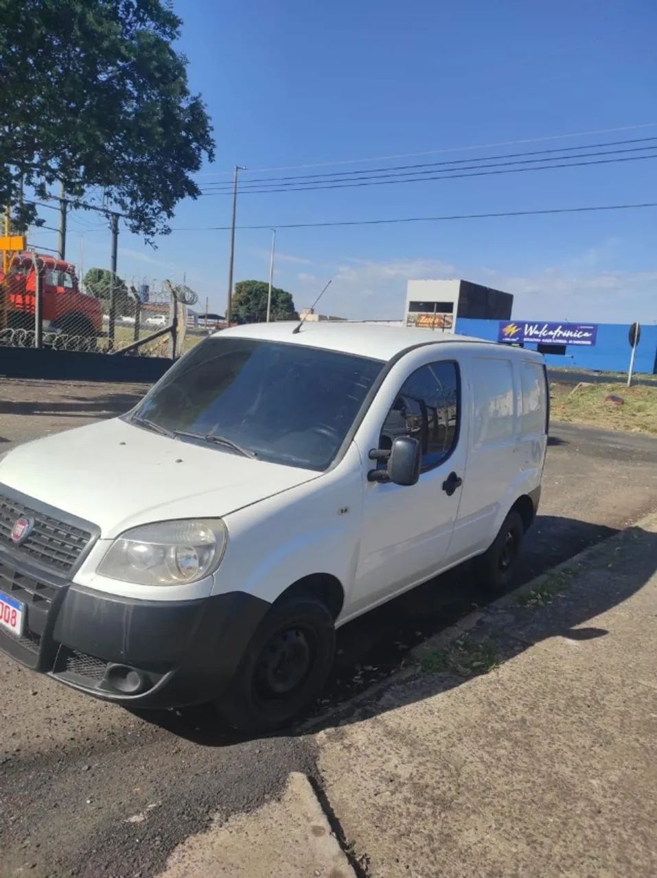 FIAT DOBLO 1.4 FLEX PARA LOCAÇÃO  IDEAL PARA ENTREGAS - Foto 2