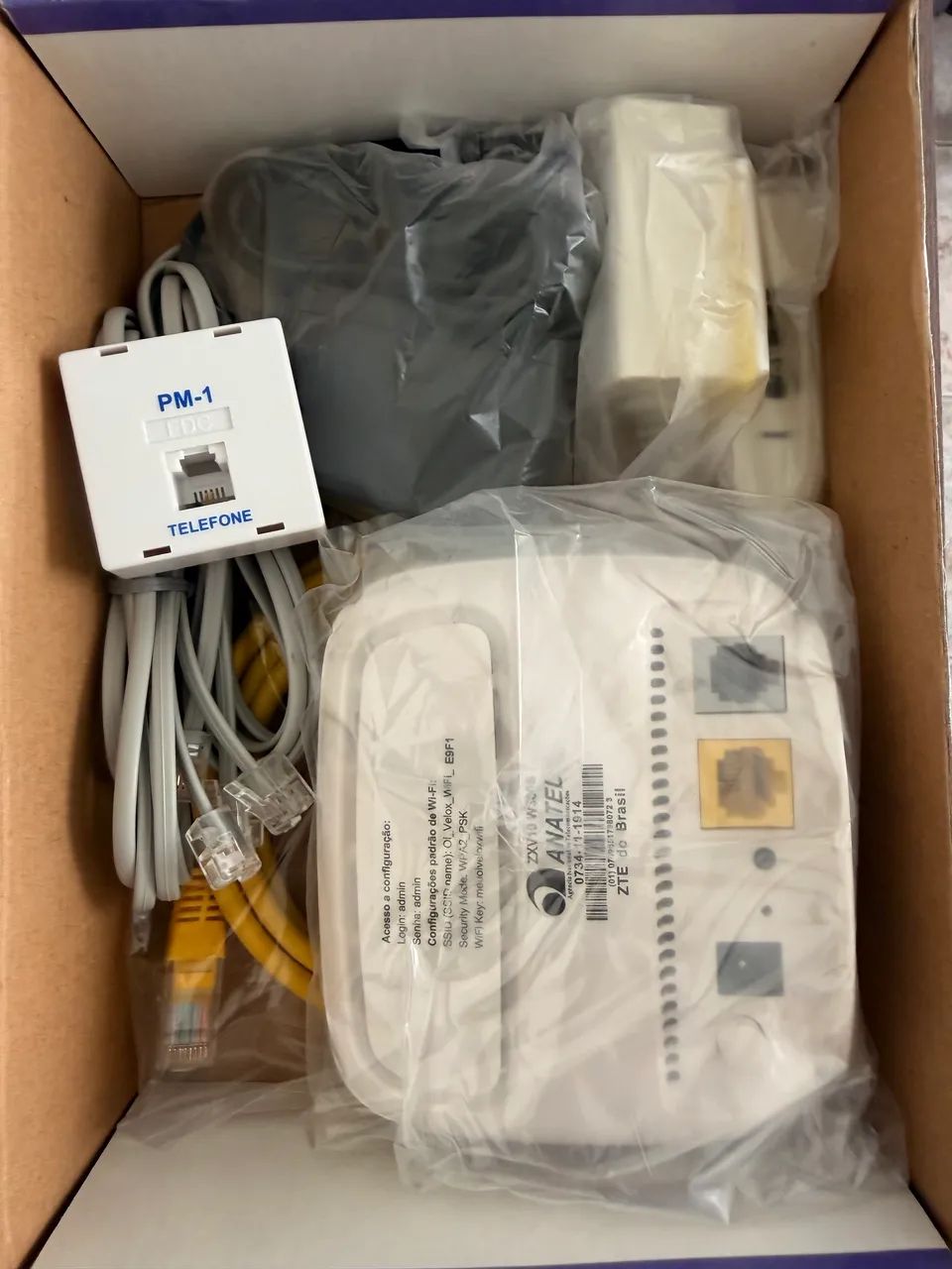 Modem Wi-Fi ZTE ZXV10 W300S - Foto 3