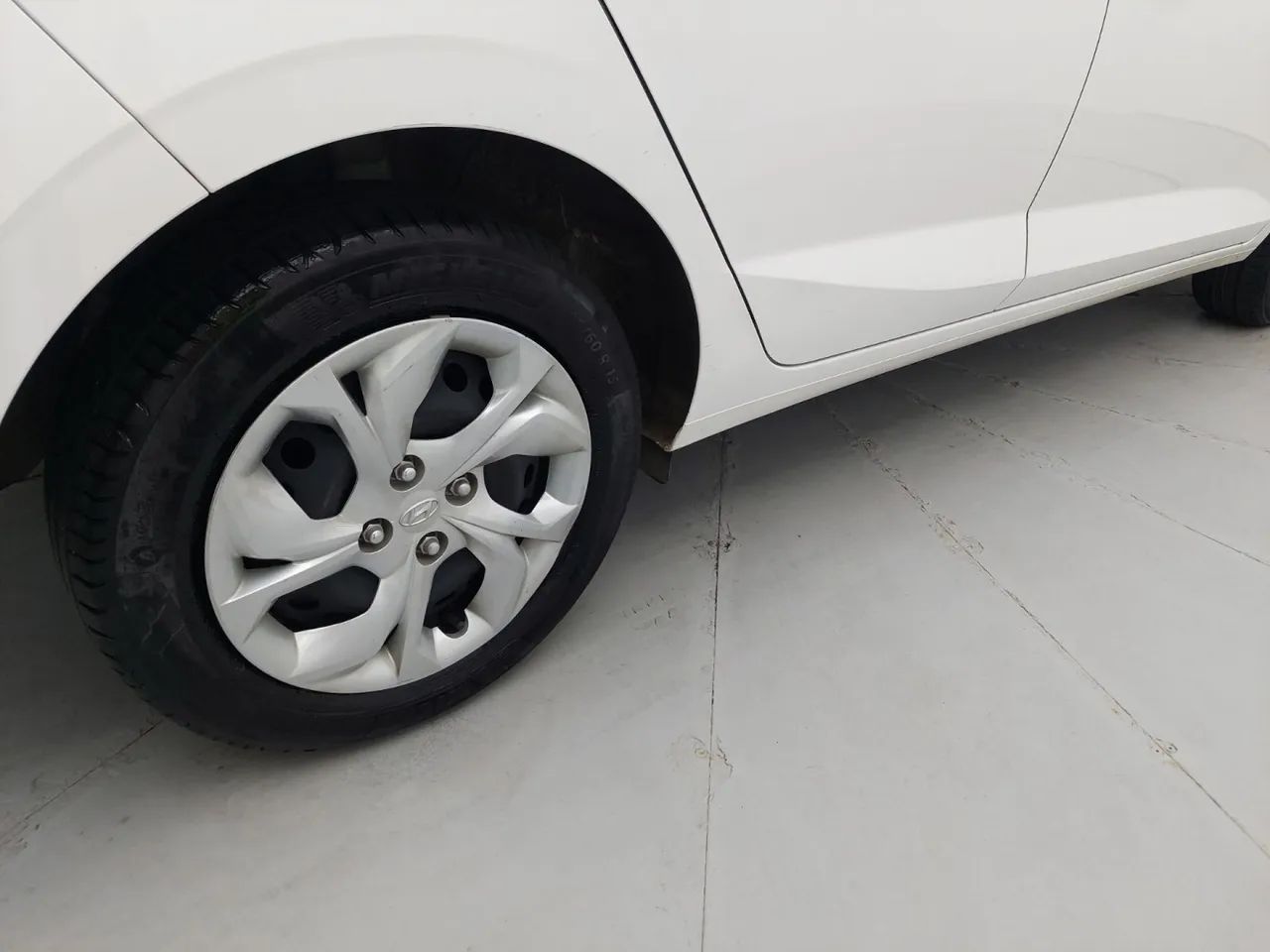 Hyundai HB20 Comfort Plus 1.0 Flex 12V Mec., foto 14 de 18