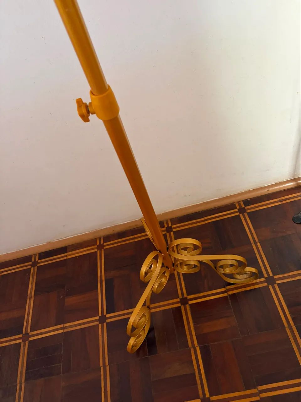 Manequim 36 com altura regulável  - Foto 2