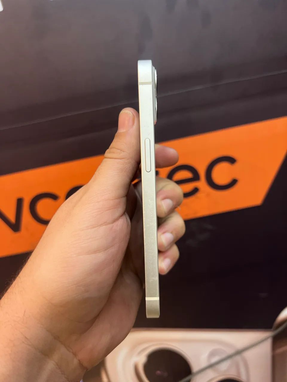 iPhone 13 128Gb Branco - Nunca aberto  - Foto 4