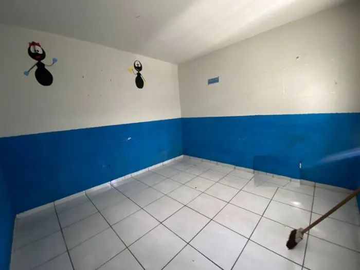 Galpão com 421,00m² - Foto 5