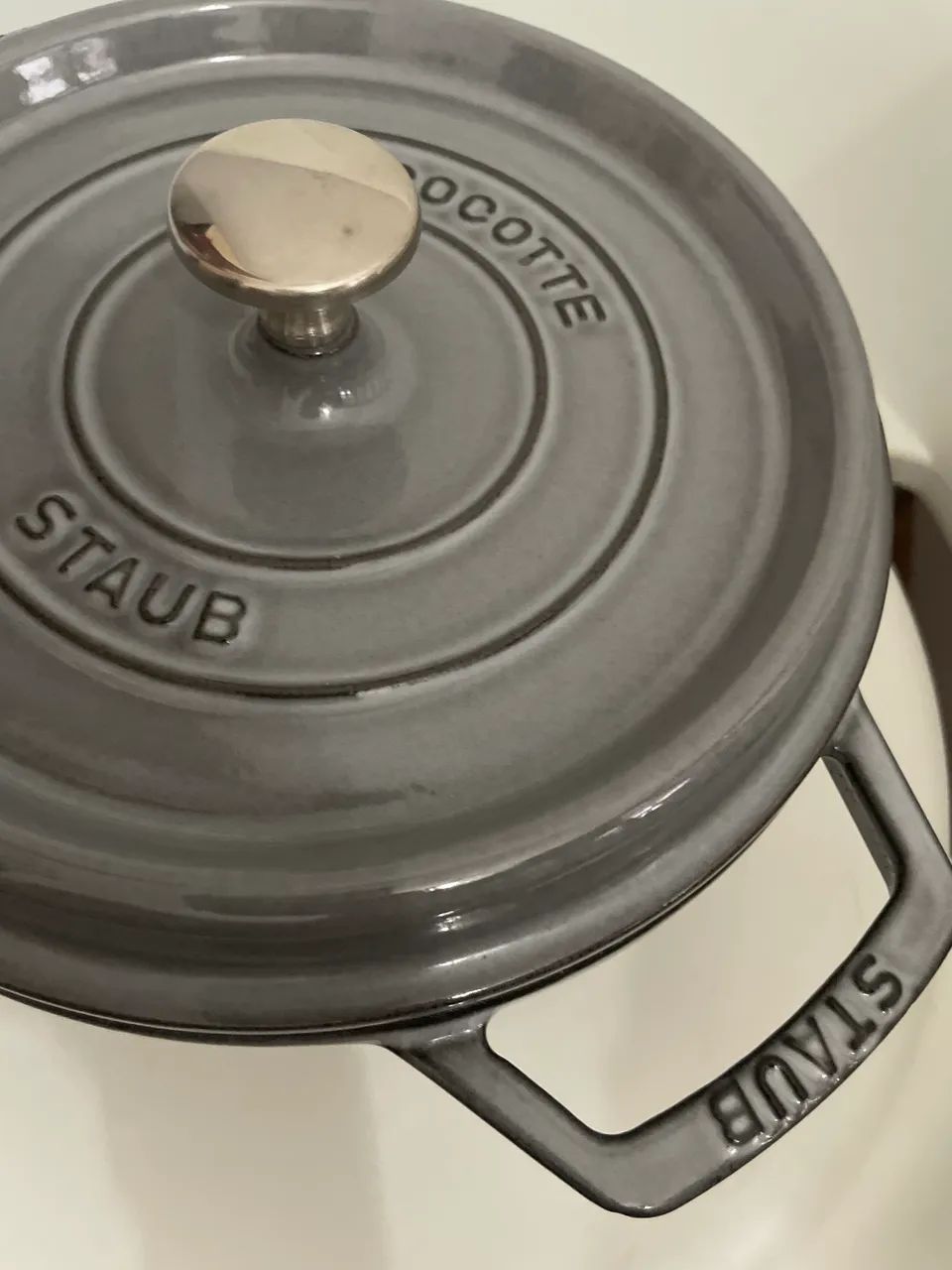 panela staub la cocotte cinza 22 cm pouco uso, super nova