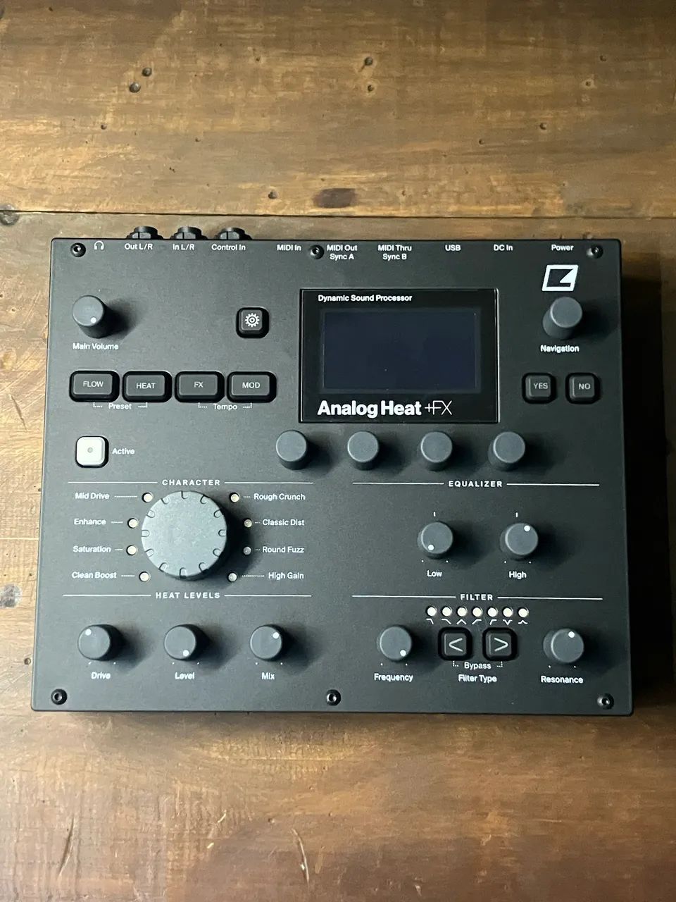 Elektron Analog Heat +FX c/ Decksaver e Case - Foto 2