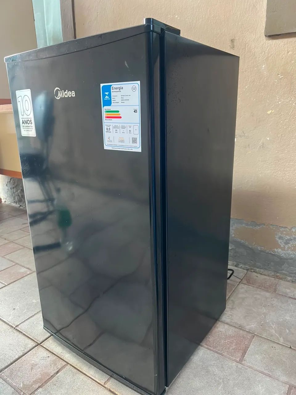 Frigobar midea 