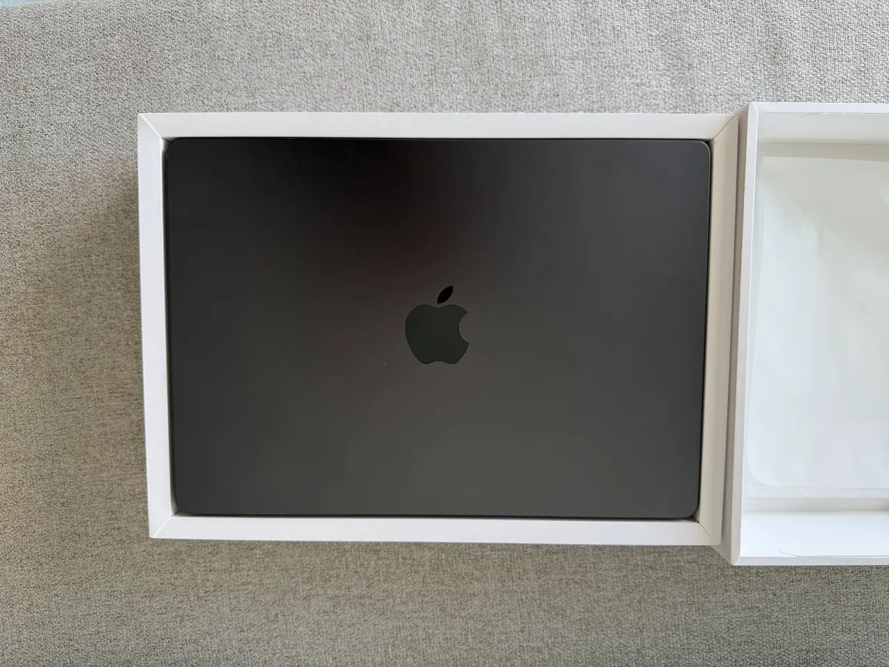 Macbook Pro M4 Max 14.2 14C/32C Core 1tb 36gb Ram Space Black Na