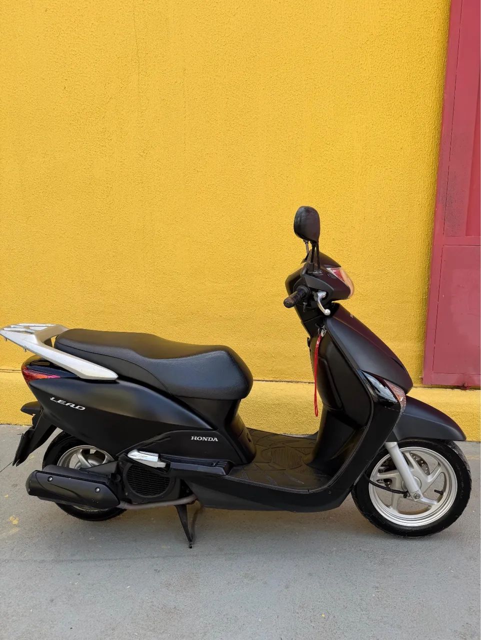 Honda lead  - Foto 3