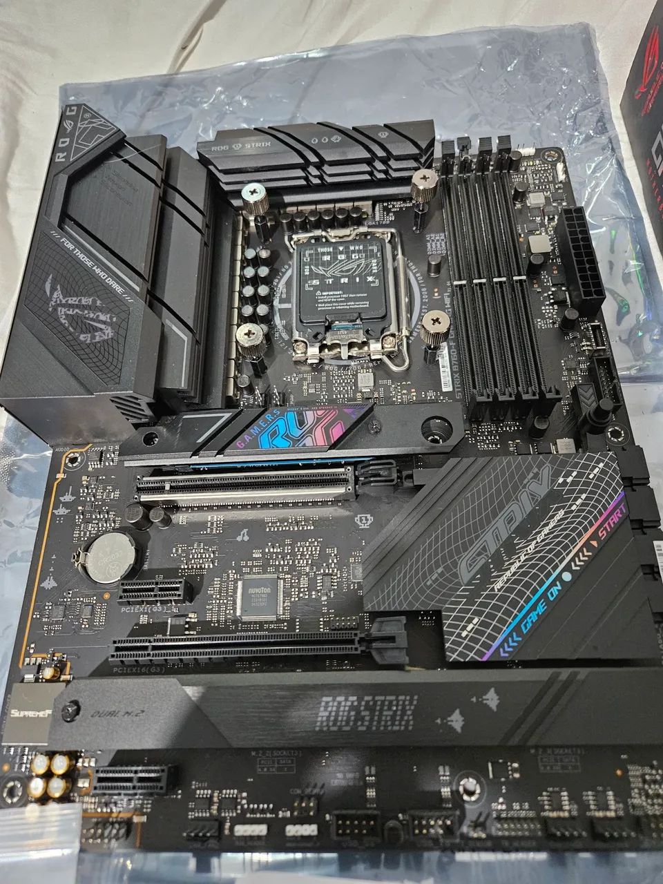 Asus B760 Rog strix Ddr5 Plus Wifi - Foto 2