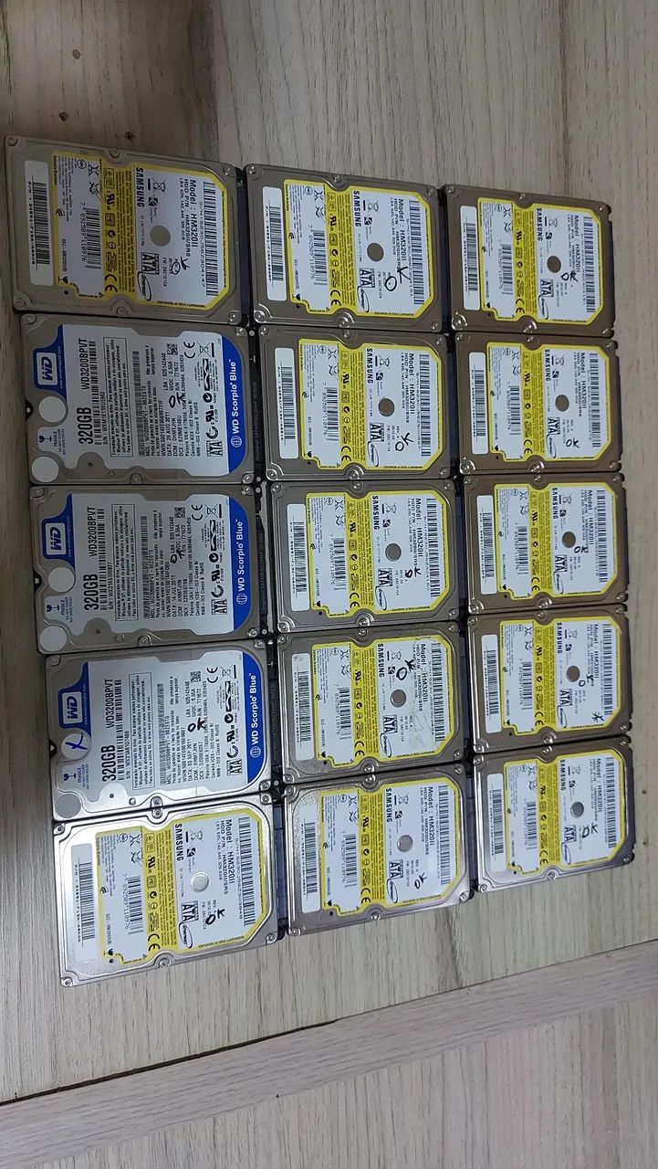 15 Hard Drives, R$50 each, 100%