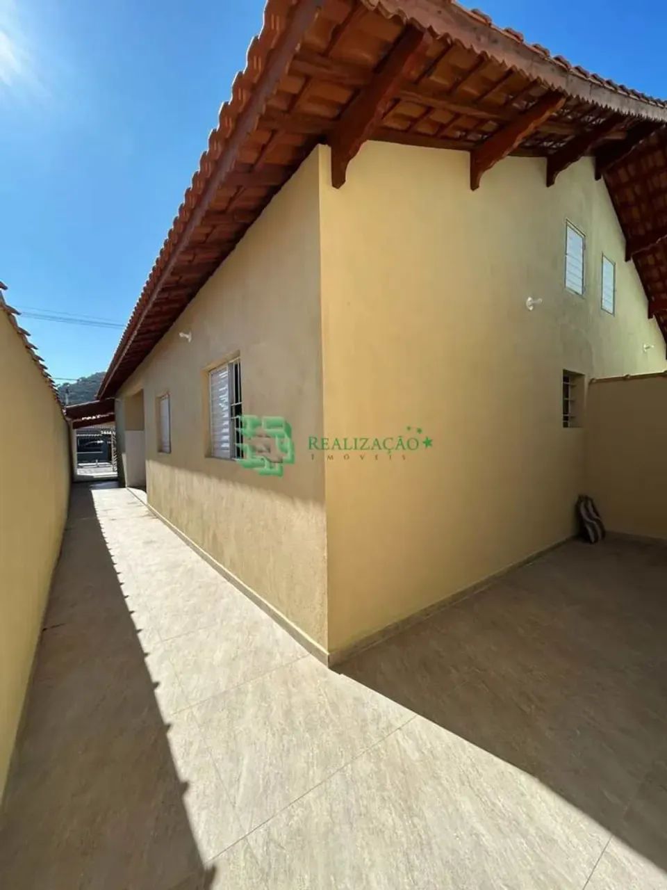 CASA DE 2DORM. 2BANHEIRO(1SUITE) 2VAGA