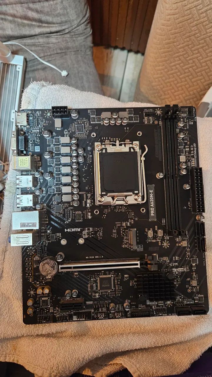Placa mãe msi a620m - Foto 2