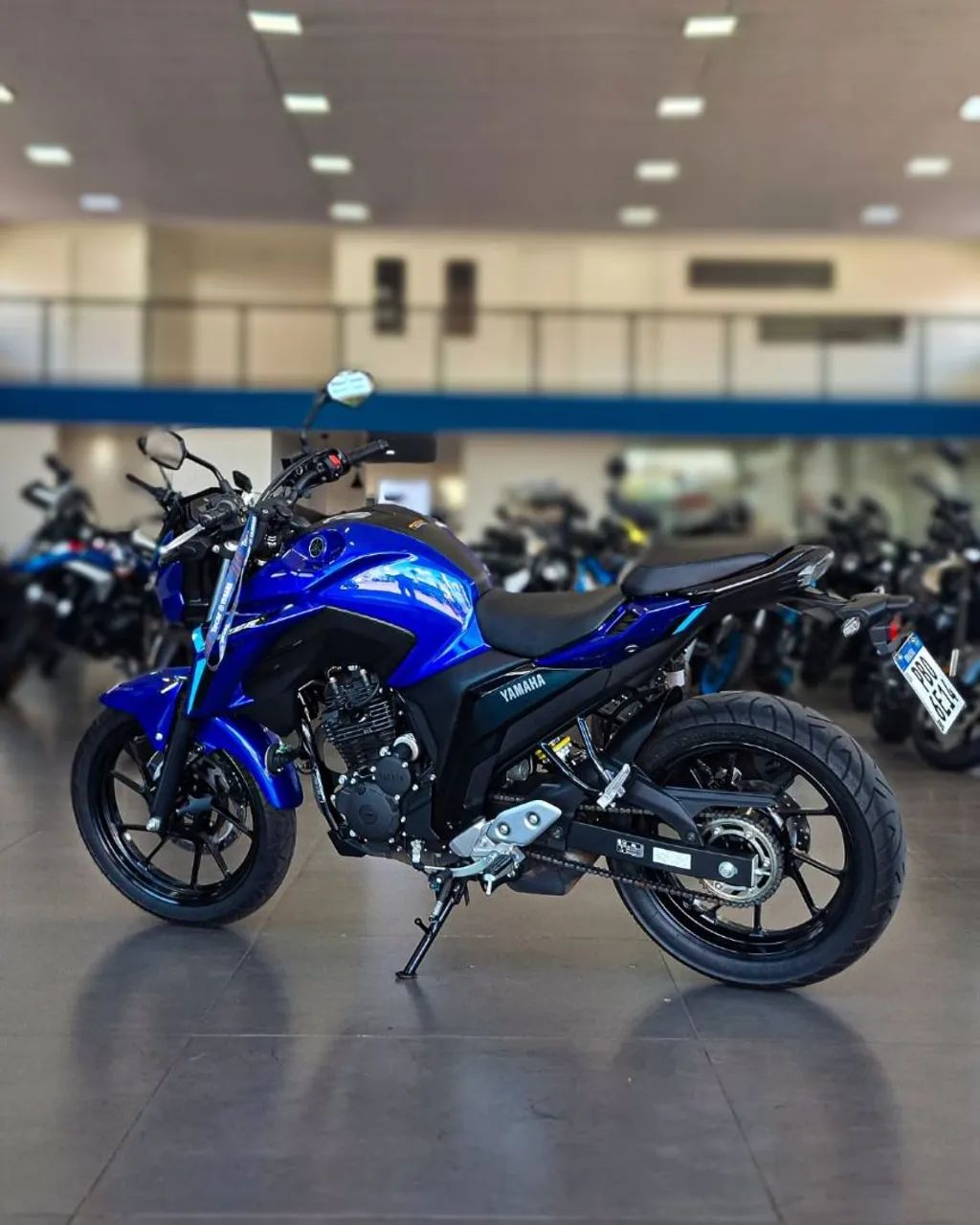 YAMANHA FZ25 CONNECTED ABS  - Foto 4