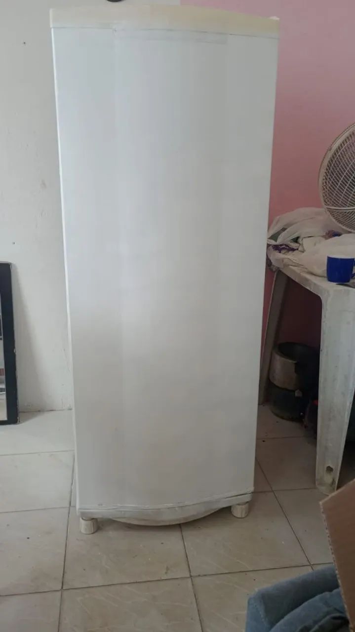 Geladeira com defeito 