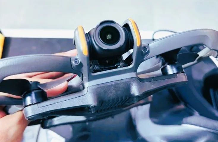 Drone DJI Avata 2  - Foto 2