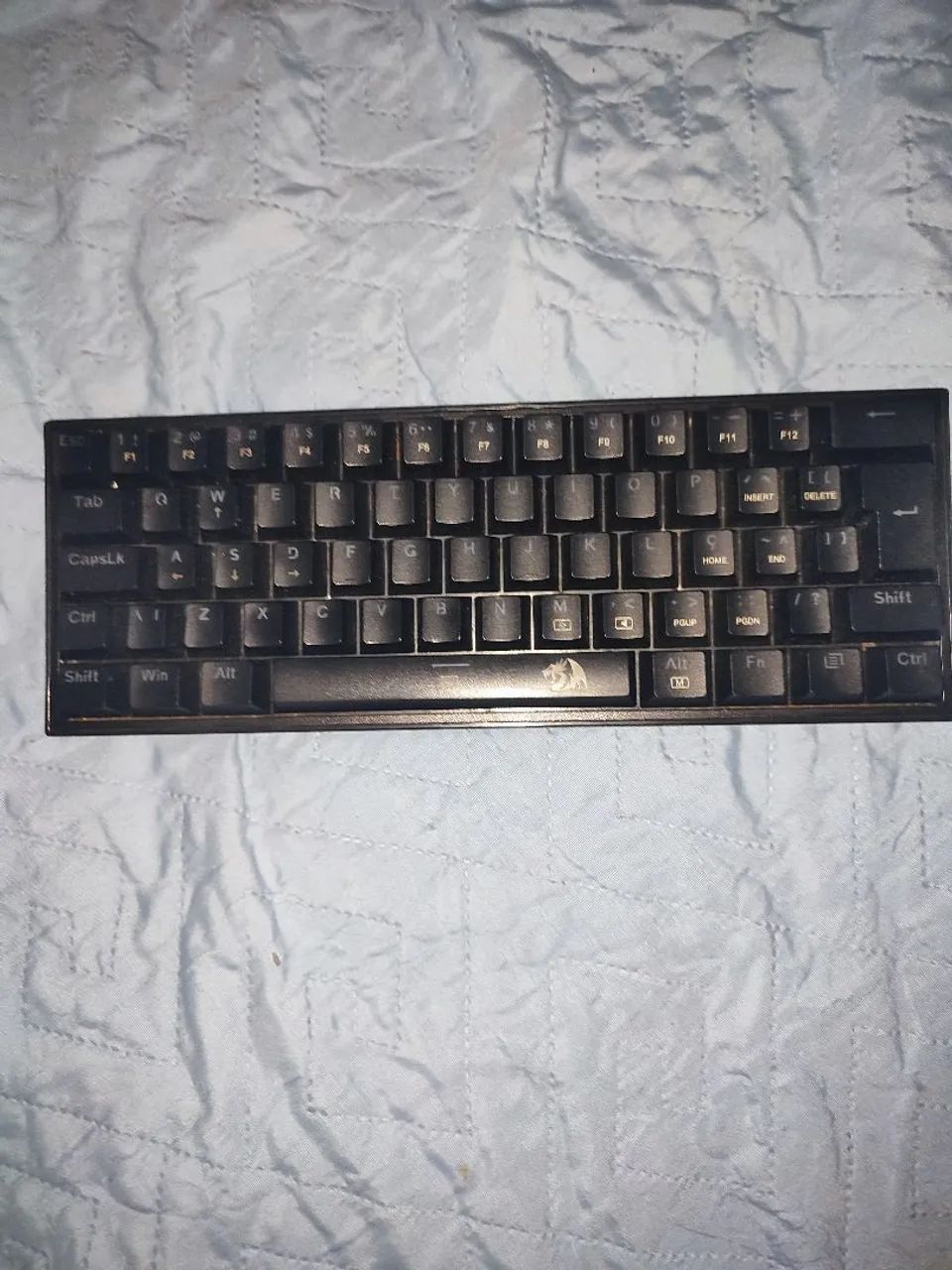 TECLADO REDRAGON FIZZ