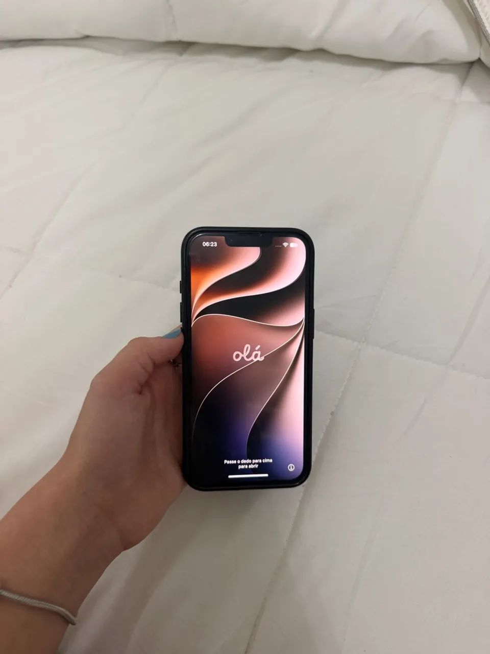 Vendo iPhone 16e preto  - Foto 2