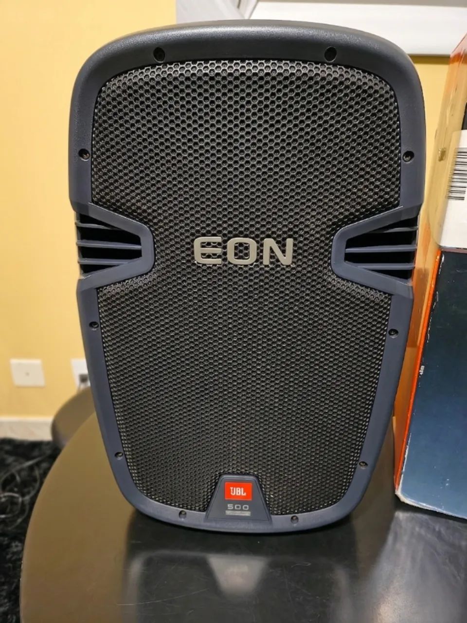 Caixa ativa amplificada JBL EON 510 280W Zerada - mais potente que