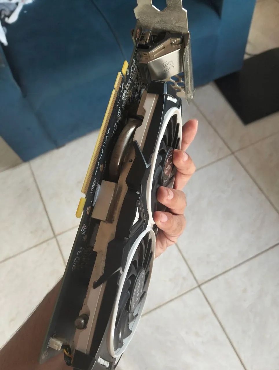 RX 570 DDR5 (Aceito trocas) com defeito - Foto 5
