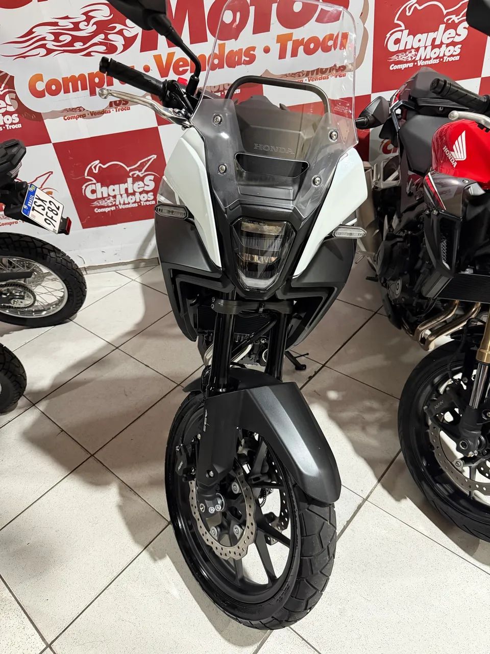 Nx500 2026 com apenas 1.000km - Foto 3