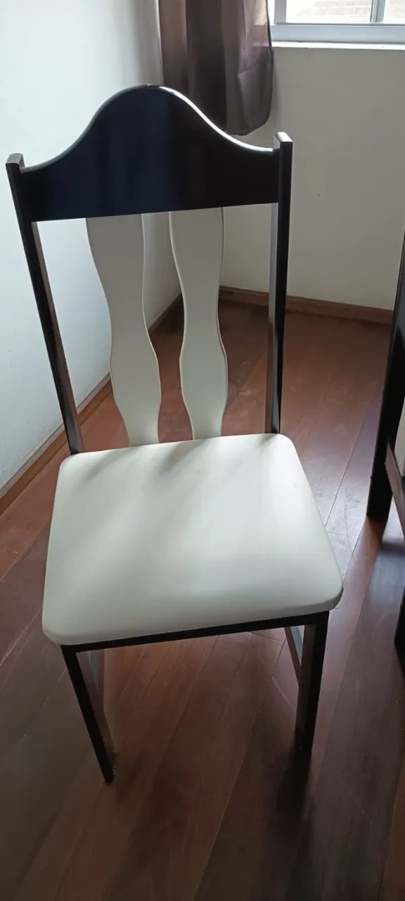 Mesa de Jantar467355655629056000