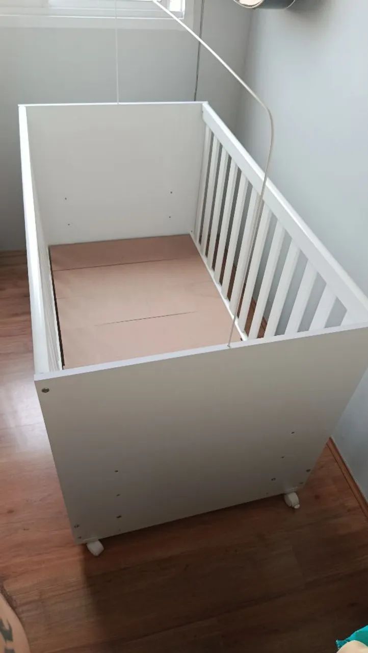 Vendo berço 2 em 1 em perfeito estado - Foto 6