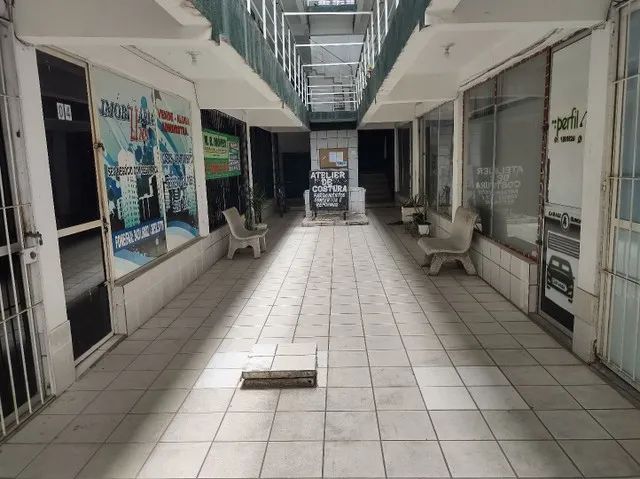 Sala comercial em casa caiada , na avenida principal - Foto 2
