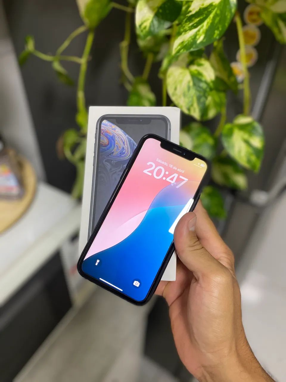 iPhone XR 64gb com caixa