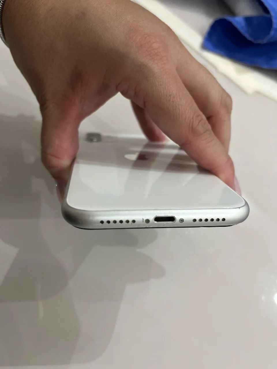 iPhone 11 - 64GB | Branco - Foto 3