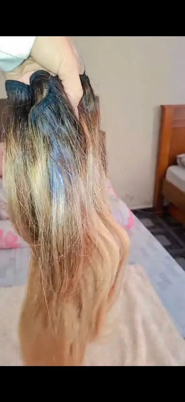 Mega hair brasileiro 