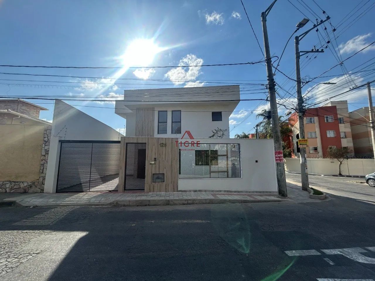 Belíssima casa no bairro Planalto