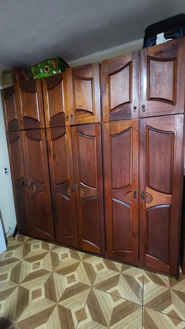 Guarda-roupa casal em Madeira de Lei - Foto 4