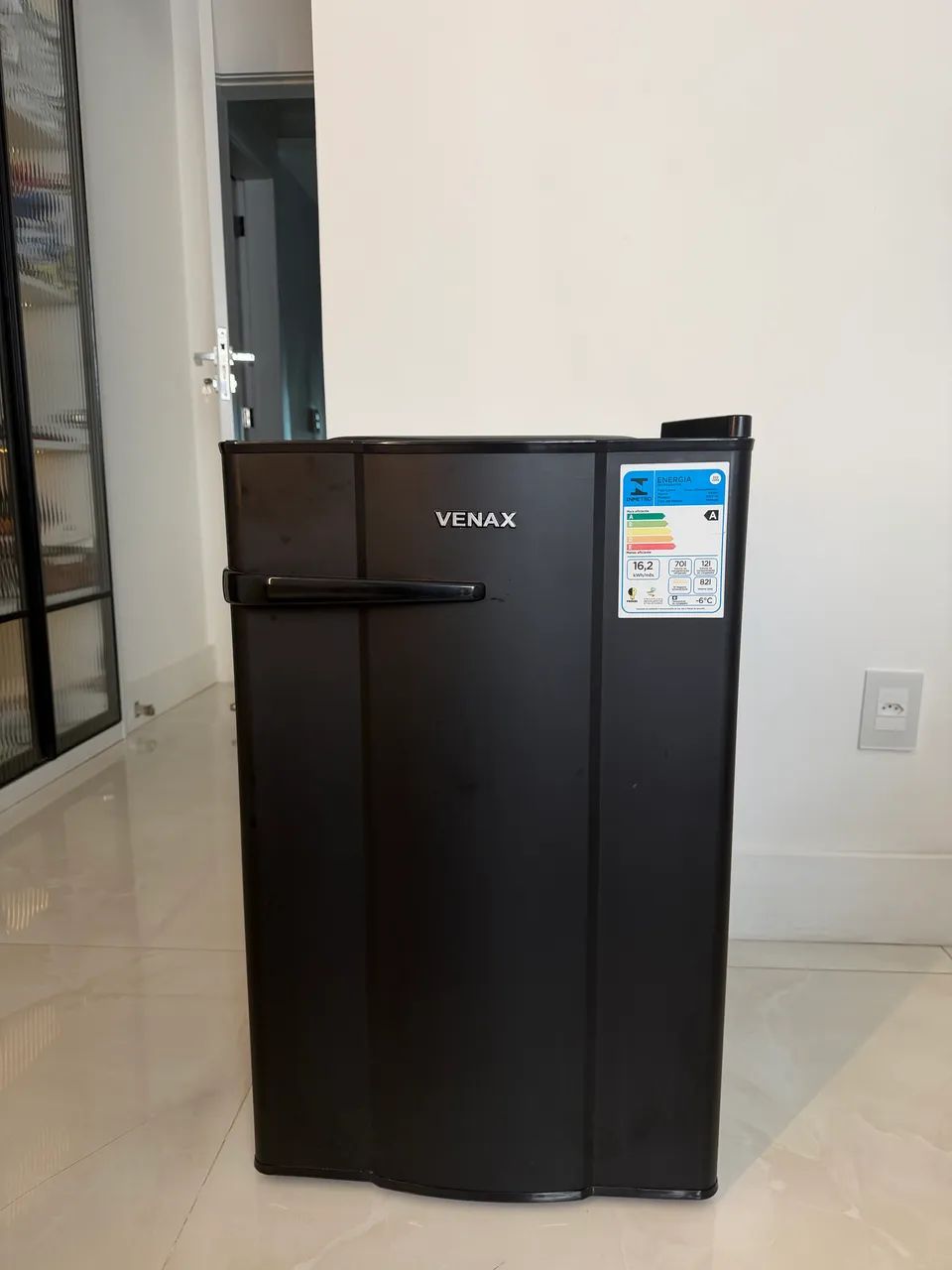 Frigobar VENAX a venda 