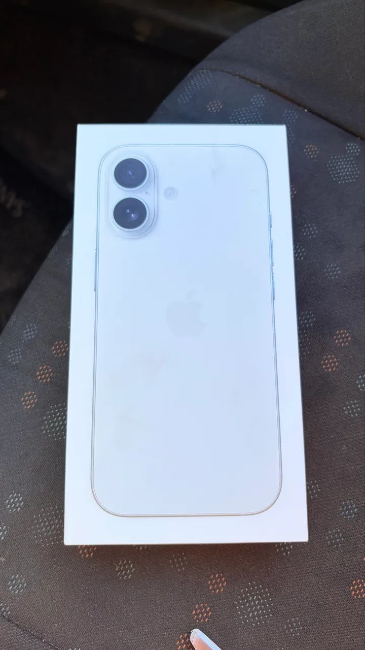 iPhone 17
